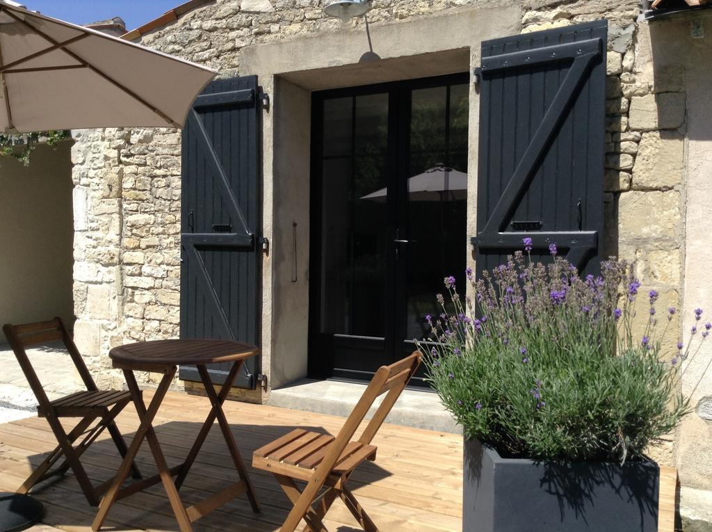La Grange D'Aunis Bed and Breakfast Aigrefeuille-dʼAunis Eksteriør billede