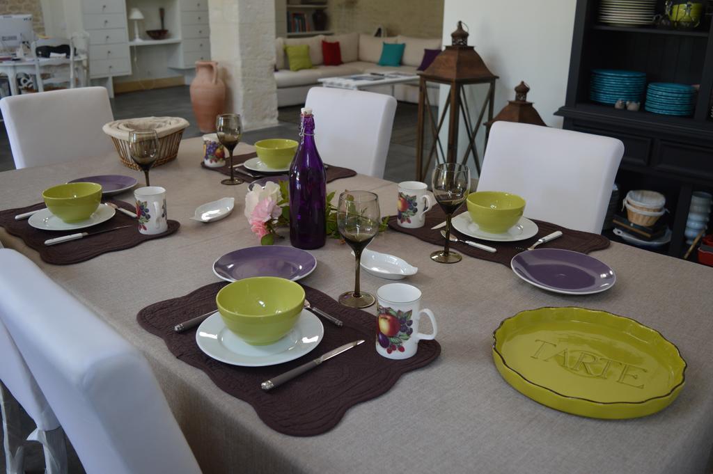 La Grange D'Aunis Bed and Breakfast Aigrefeuille-dʼAunis Eksteriør billede
